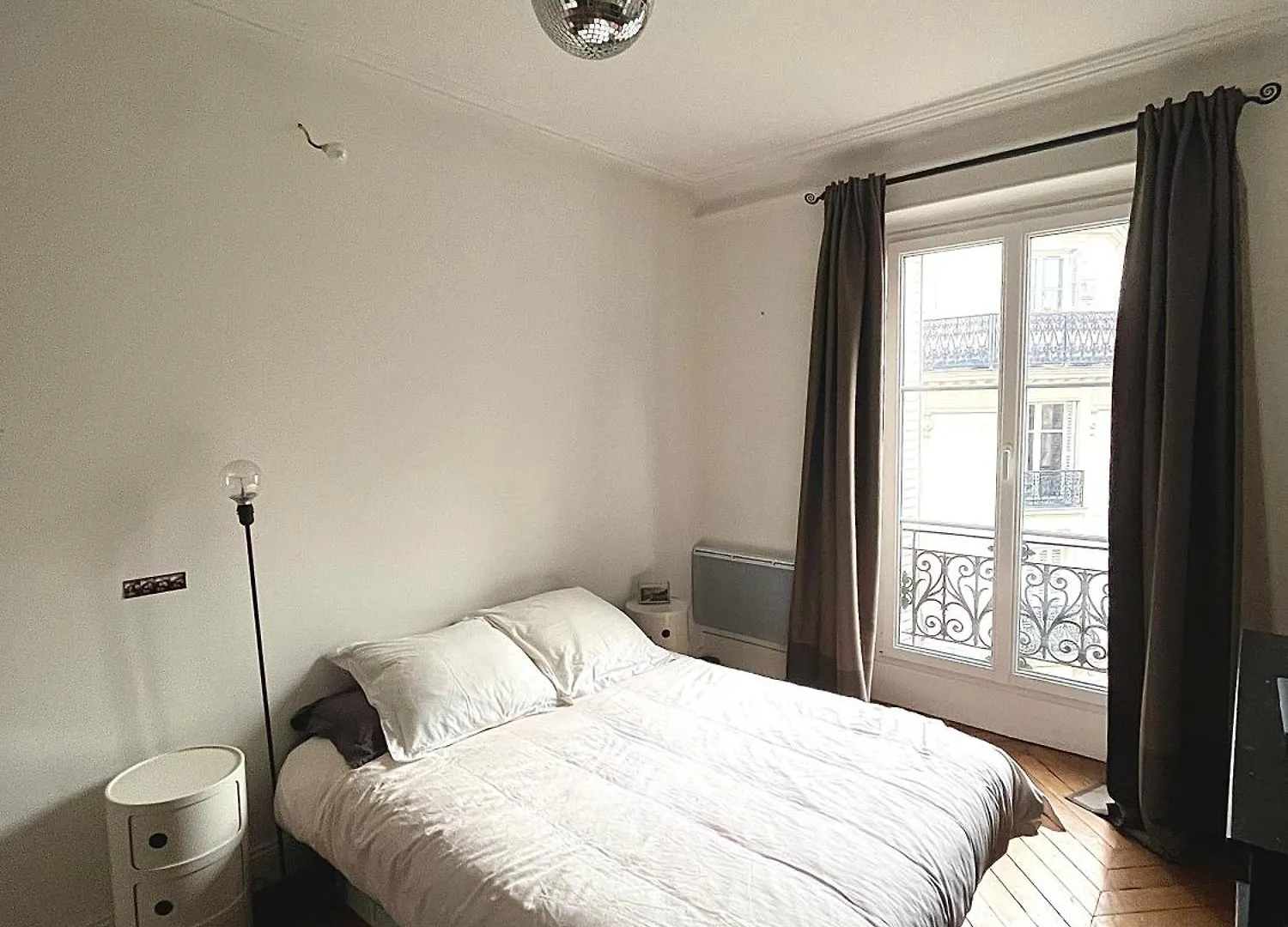 Appartement Haussmannien Au Coeur Du 11E Paris 0*,  France